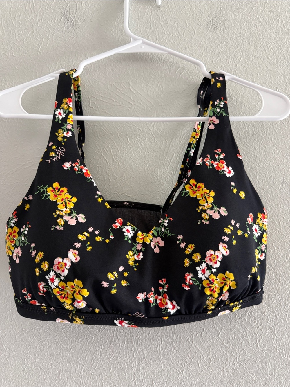 Aerie OFFLINE Floral V-Neck Sports Bra